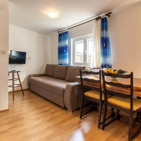 Cozy In Na Moru Apartament