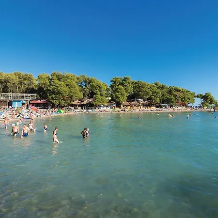 Apartment Stunning In Sveti Petar Na Moru
